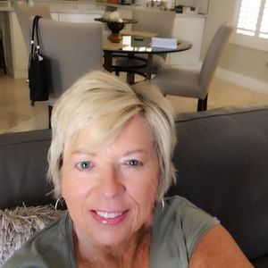 Meet your Posher, Cheryl